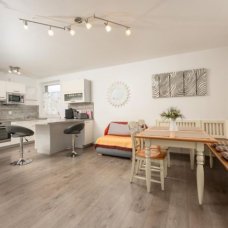 Easyapartments Leo Linz Extérieur photo