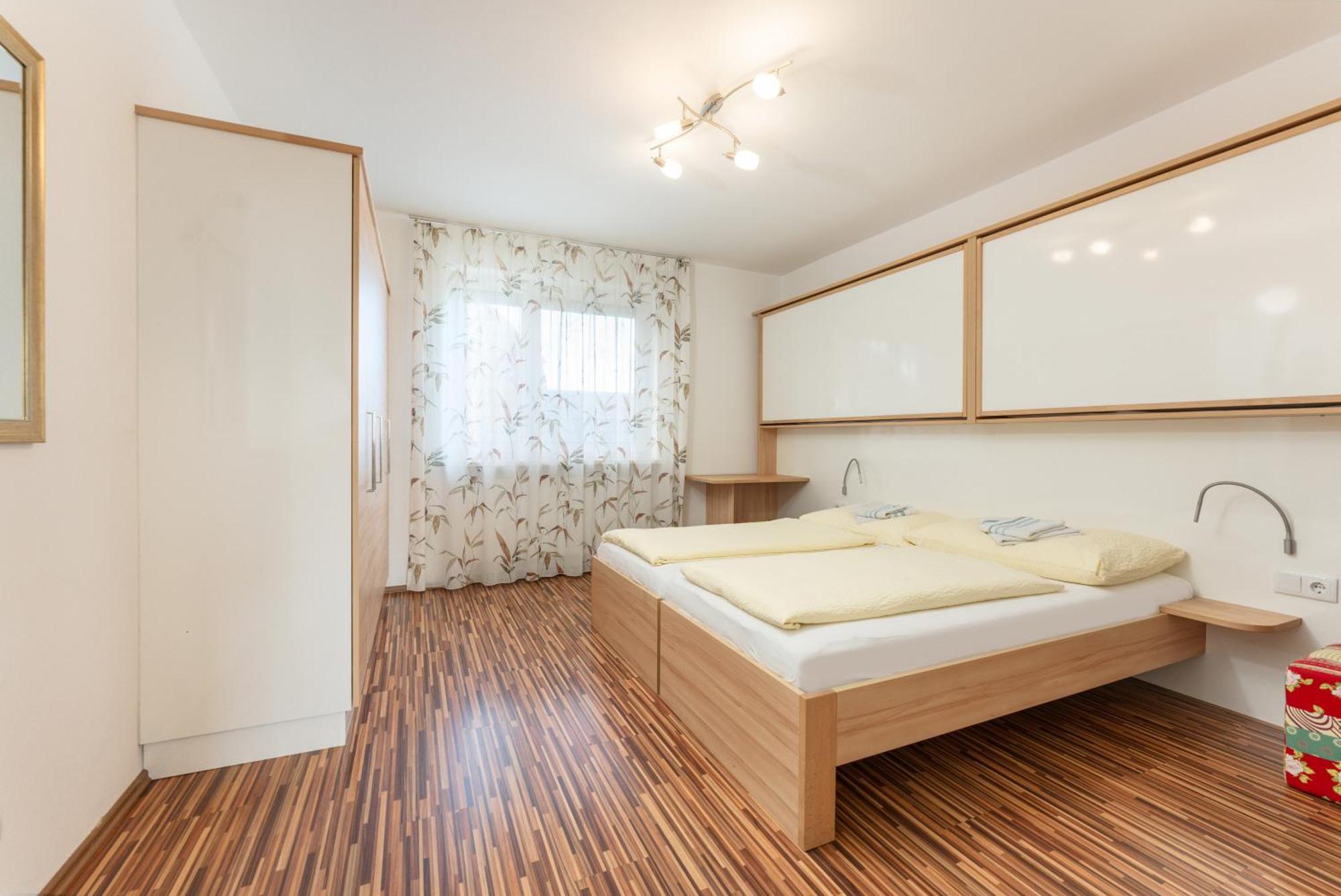 Easyapartments Leo Linz Extérieur photo