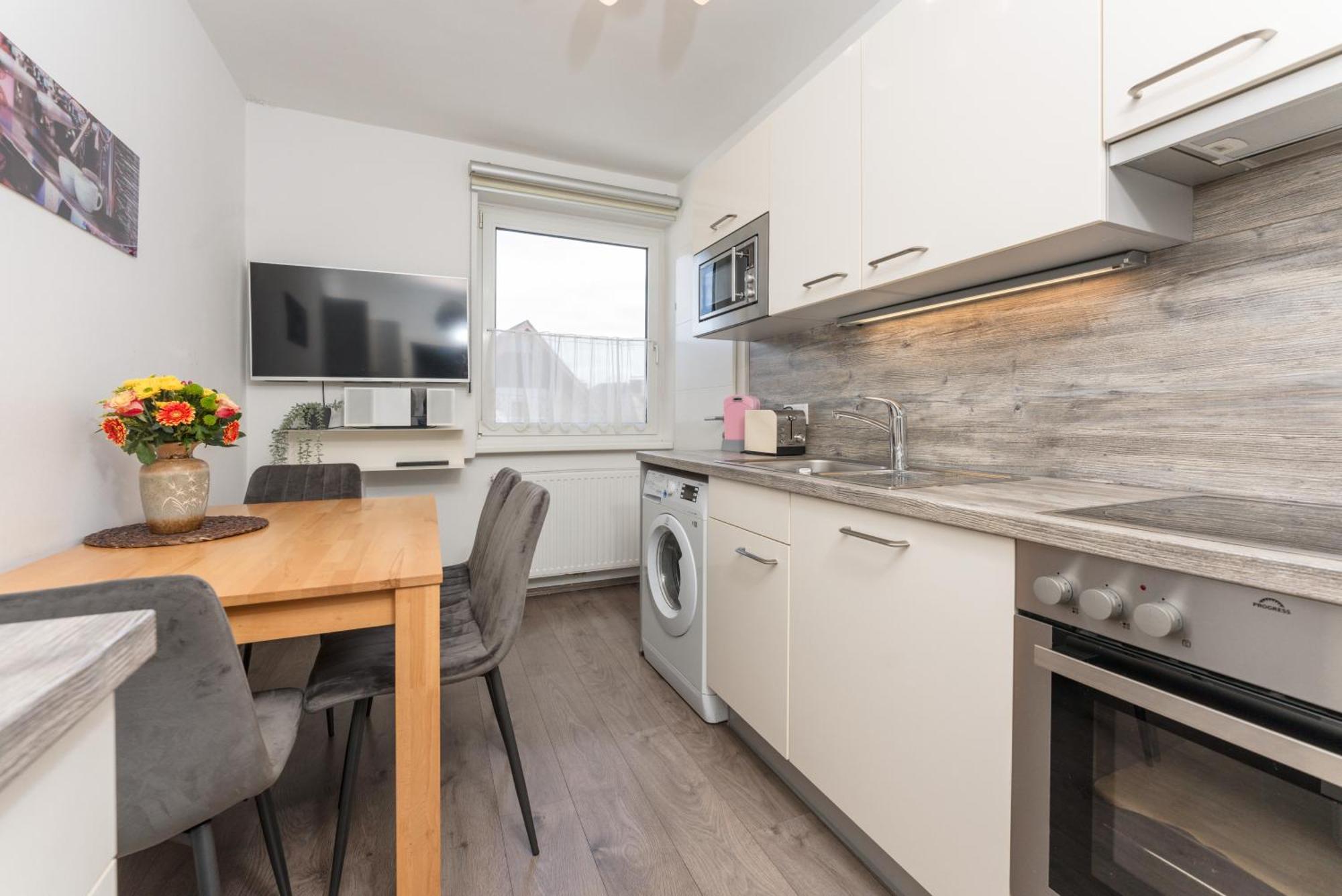 Easyapartments Leo Linz Extérieur photo